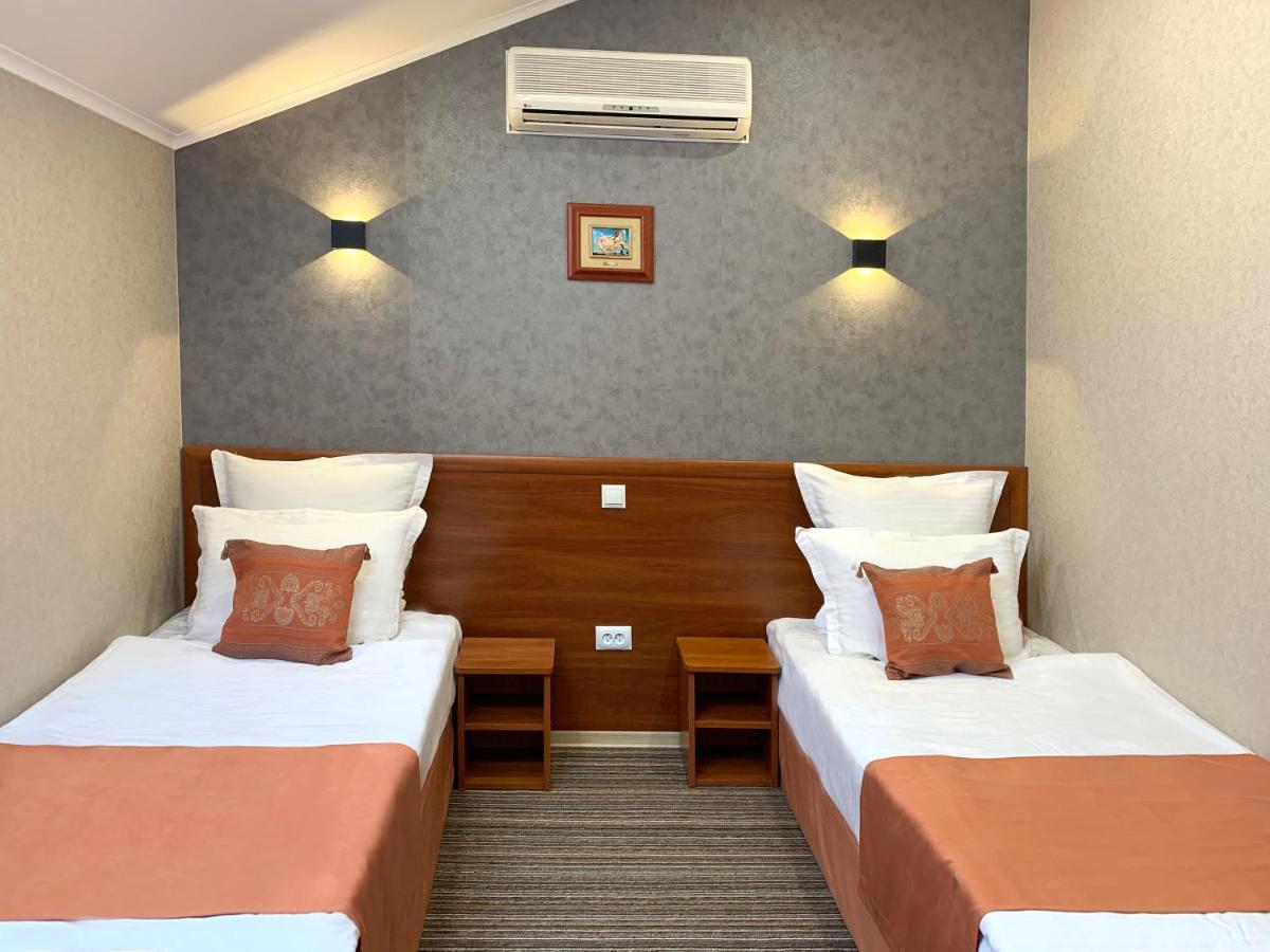 Economy Room In Hotel Eney Lviv Luaran gambar